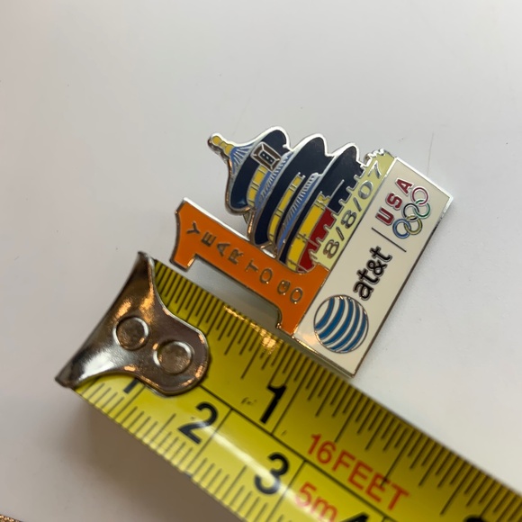 Olympic Games 2008 Countdown 8/8/07 One Year to Go USA AT&T Lapel Pin - Picture 9 of 9